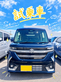 試乗車入替えしてます☆